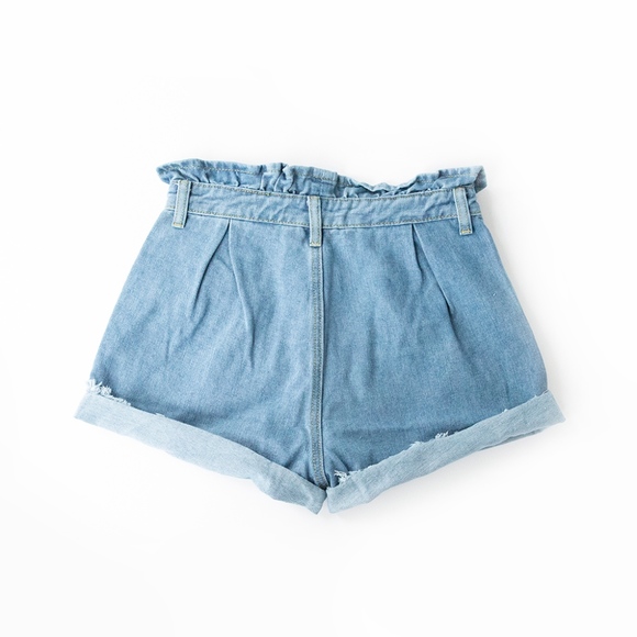 NWT! ♡ Paperbag Denim Shorts, ON SALE! - Picture 2 of 3